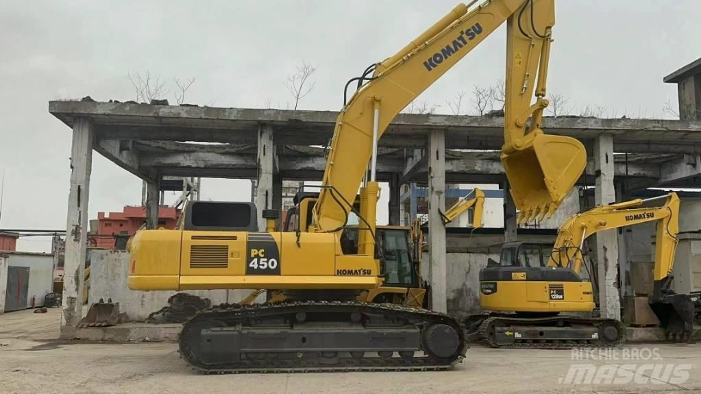 Komatsu PC 450 Beltegraver