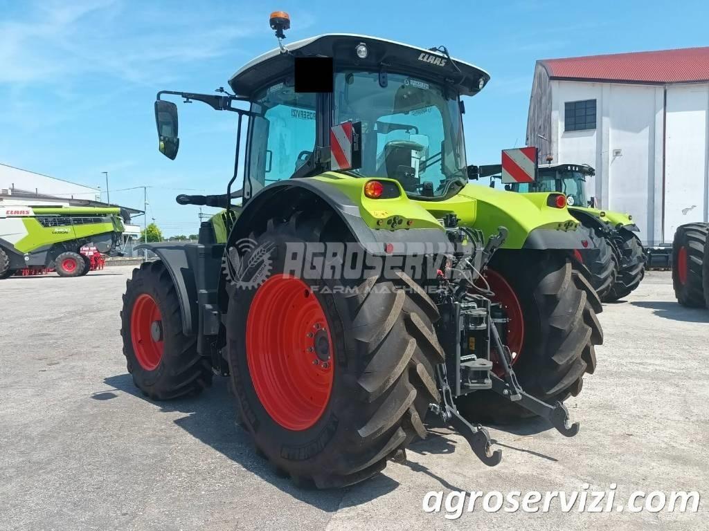 CLAAS Arion 550 Traktorer