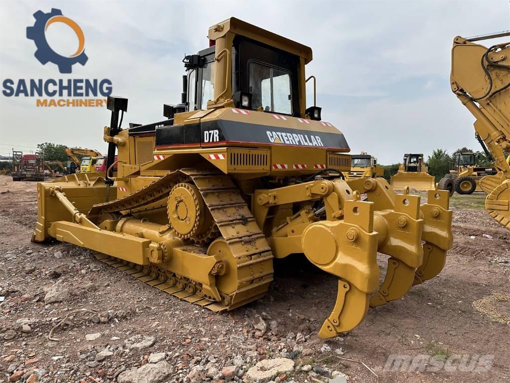 CAT D 7 R Dozere Beltegående