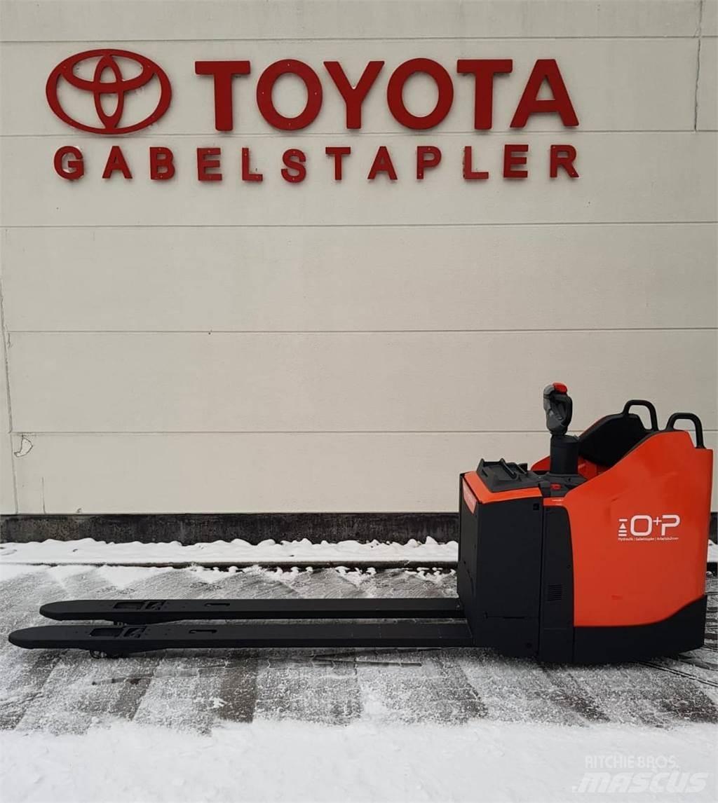 Toyota LPE 250 Lavtløftende truck