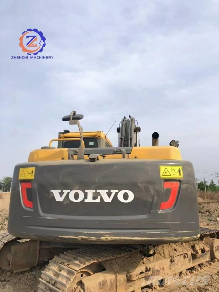 Volvo EC 200 D Beltegraver