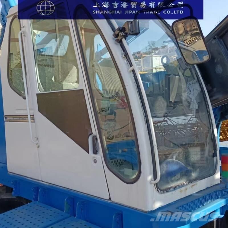 Hitachi SCX2500 Beltegående Kran