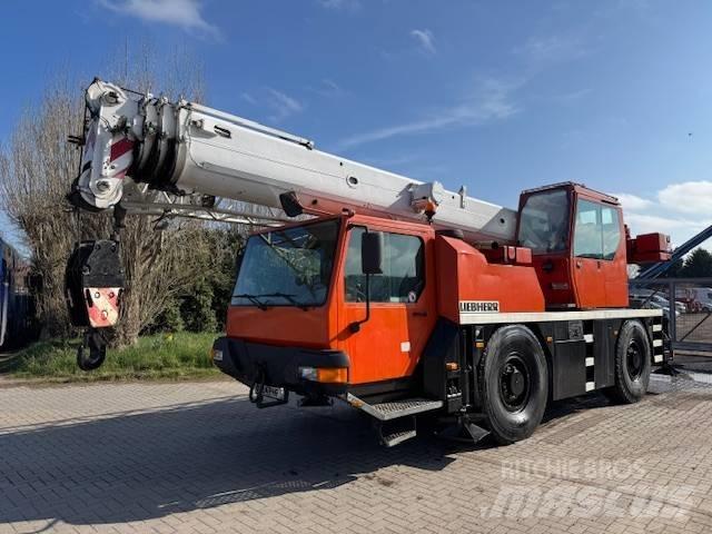 Liebherr LTM 1030-2 Allterreng kraner