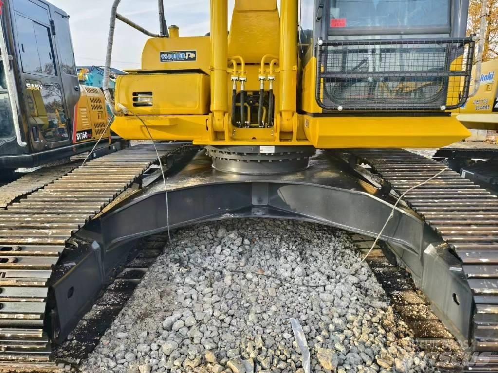 Komatsu PC240-8 Midigravere 7 - 12t