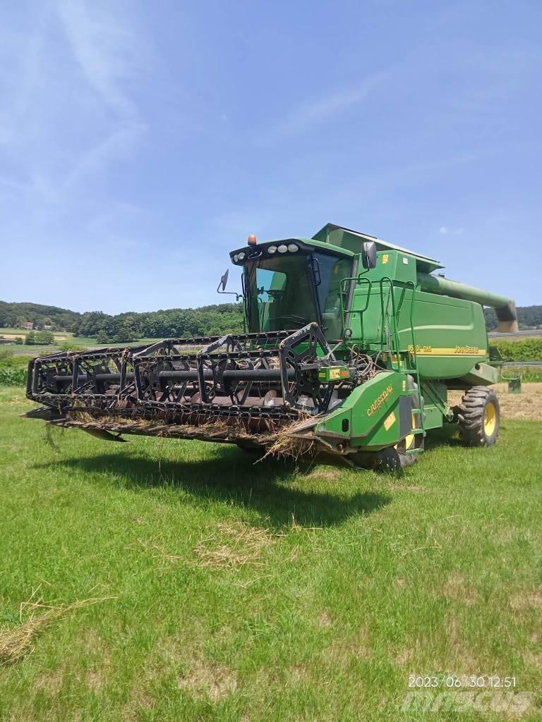 John Deere 9540 CWS Skurtreskere