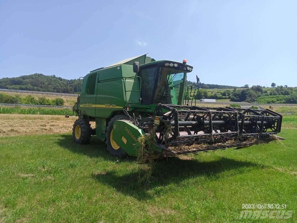 John Deere 9540 CWS Skurtreskere