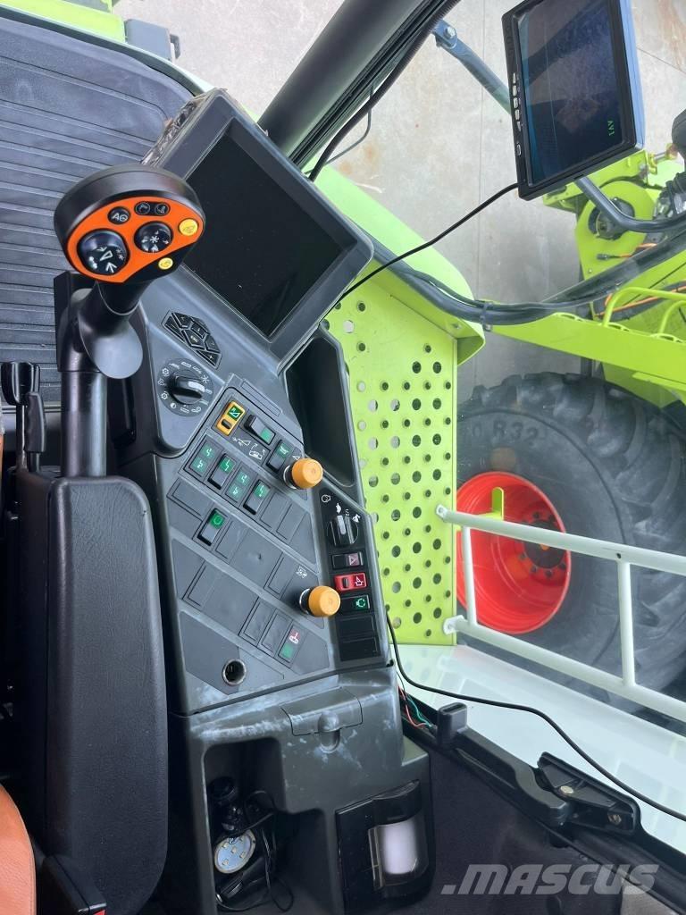 CLAAS Lexion 560 TT Skurtreskere