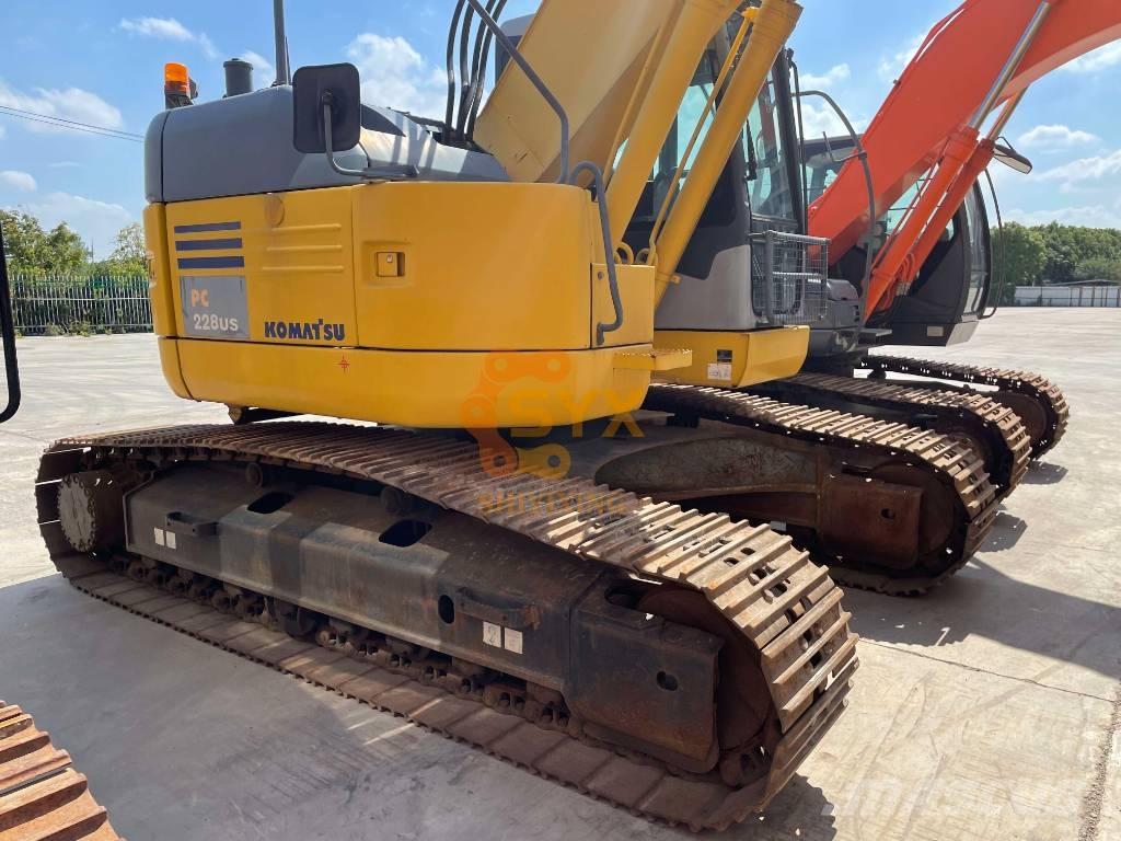 Komatsu PC 228 US Beltegraver