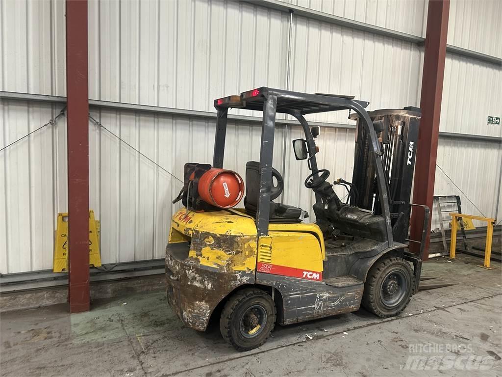 TCM FG25T3 Propan trucker