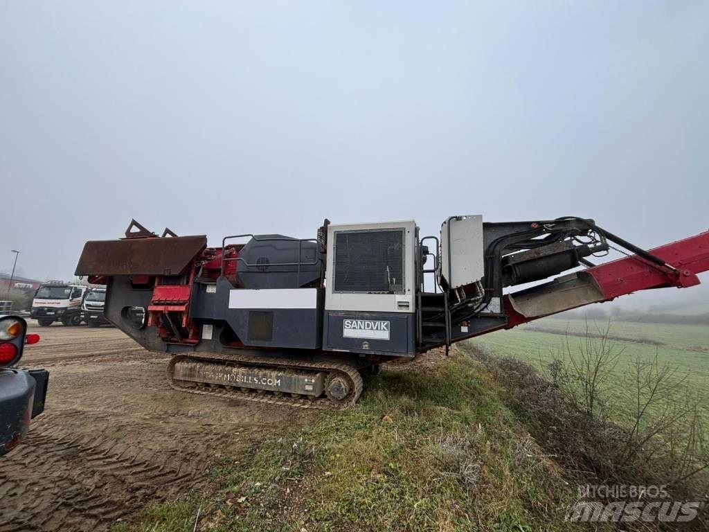 Sandvik QJ 241 Mobile knuseverk