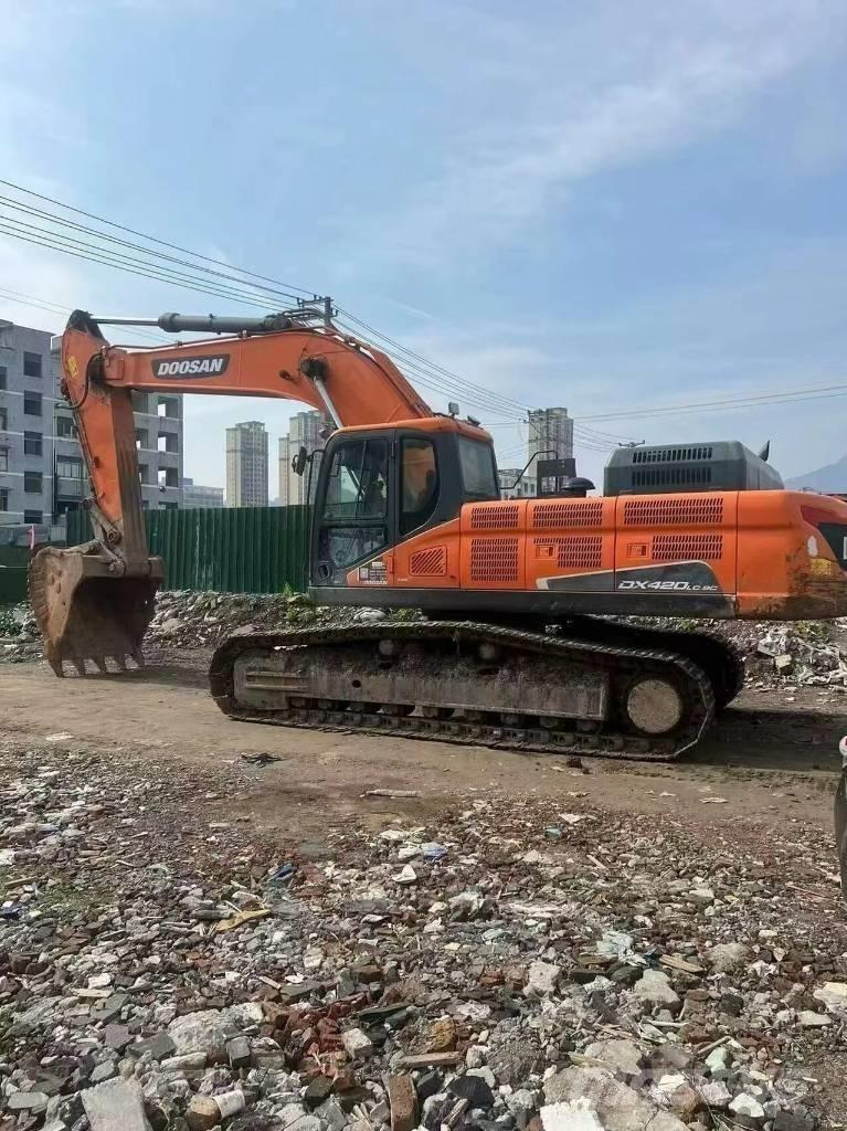 Doosan DX420LC Beltegraver