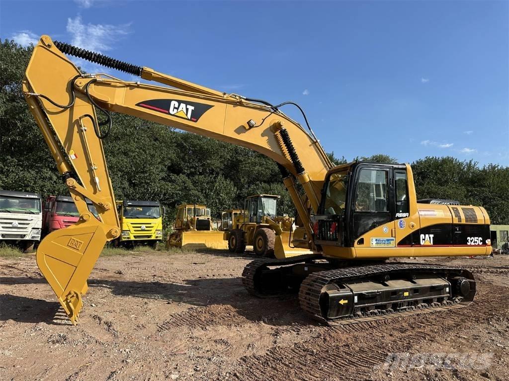 CAT 325C Beltegraver