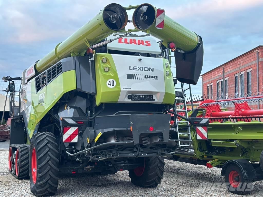 CLAAS Lexion 8900 TT Skurtreskere