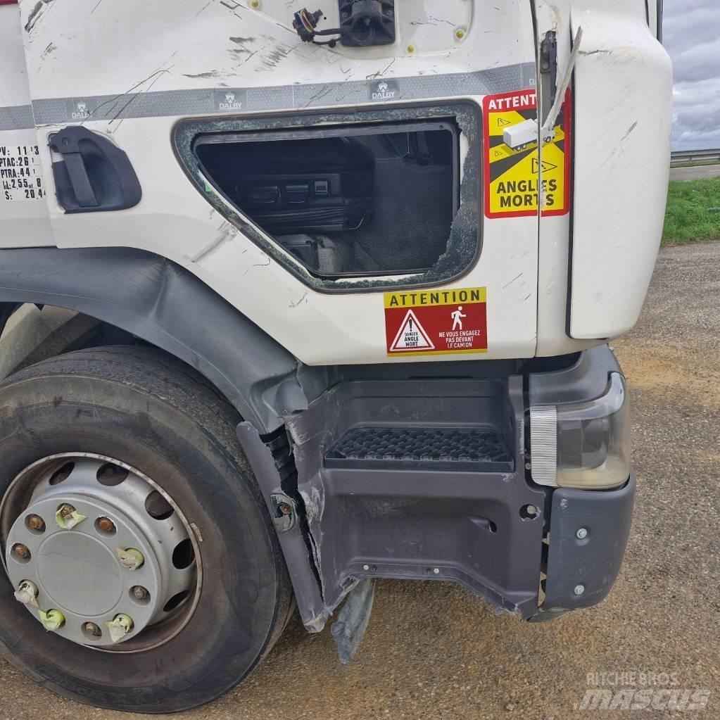 Renault D Wide 380 Krokbil
