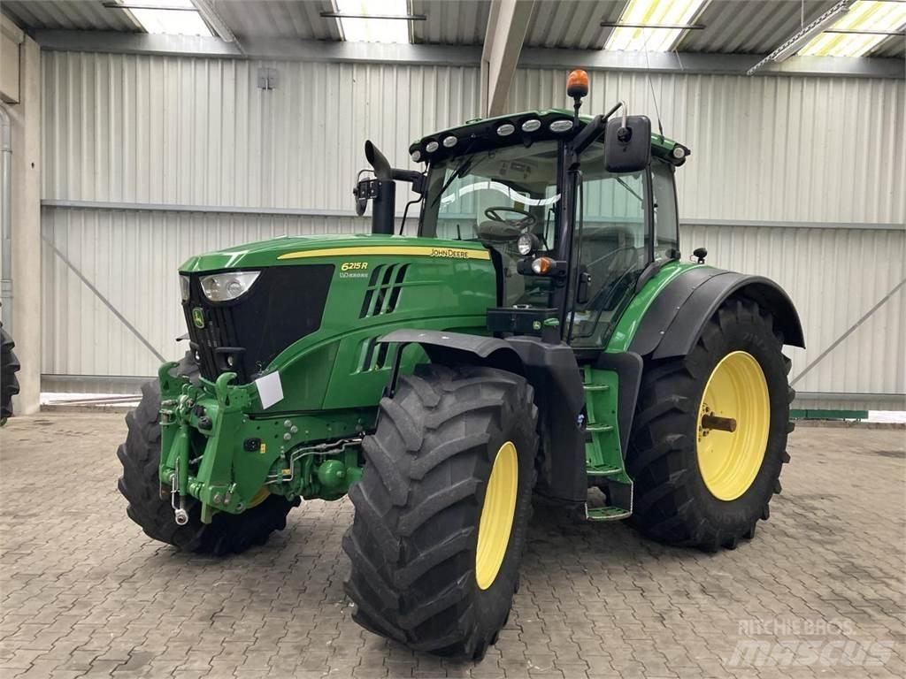 John Deere 6215R Traktorer