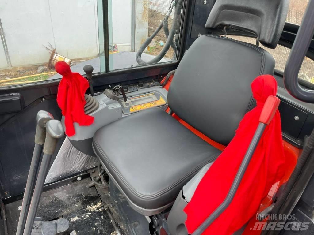 Kubota U 35 Beltegraver
