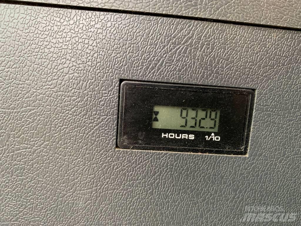 Hyundai HX 220 L Beltegraver