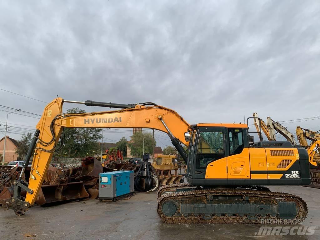 Hyundai HX 220 L Beltegraver