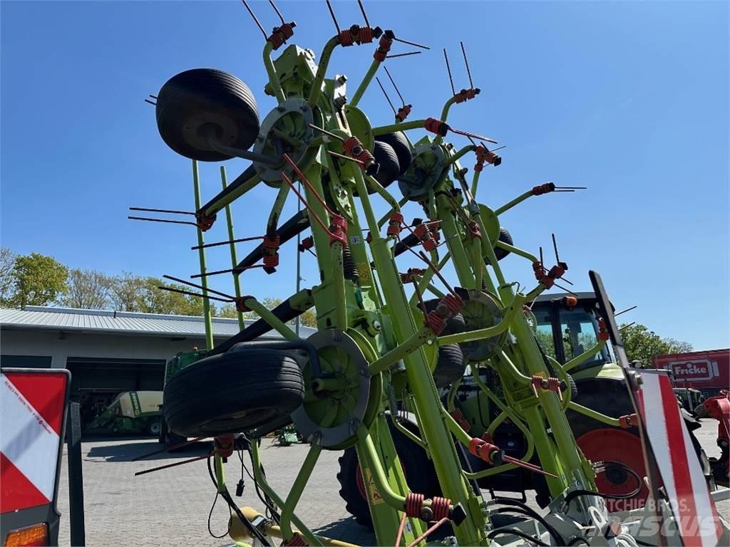CLAAS Volto 1100 T Raker og høyvendere
