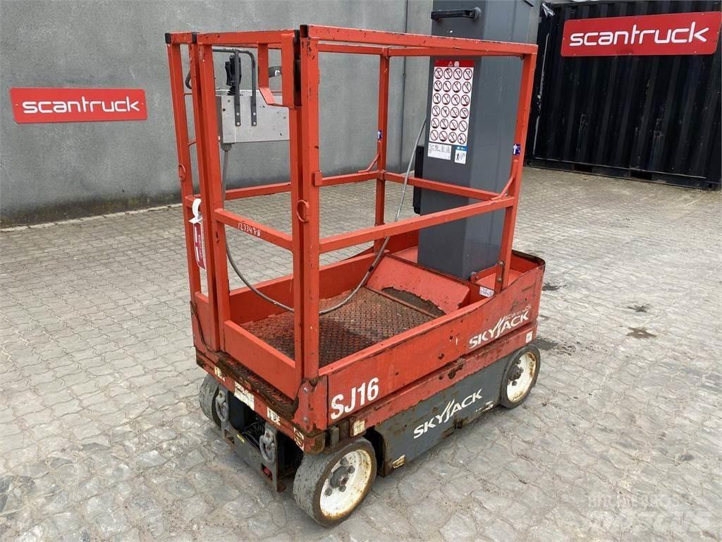 SkyJack SJ16 Personløftere