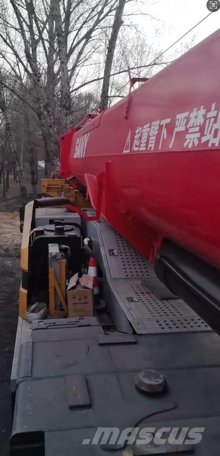 Sany SAC4000C8-8 Allterreng kraner