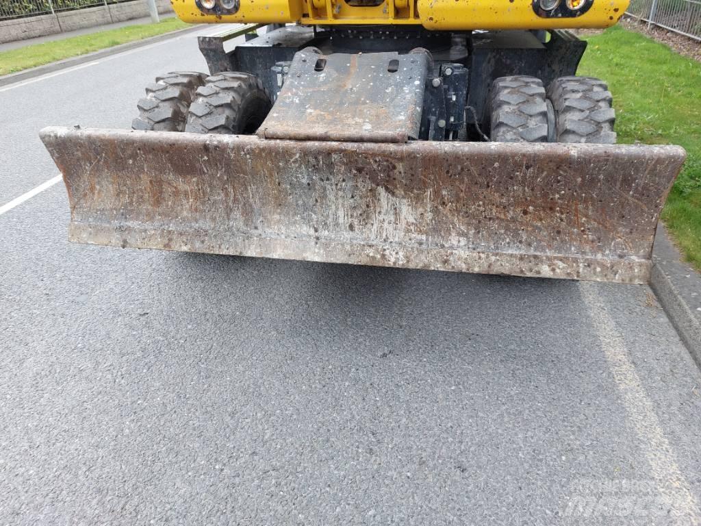 Komatsu PW148-11 Hjulgravere