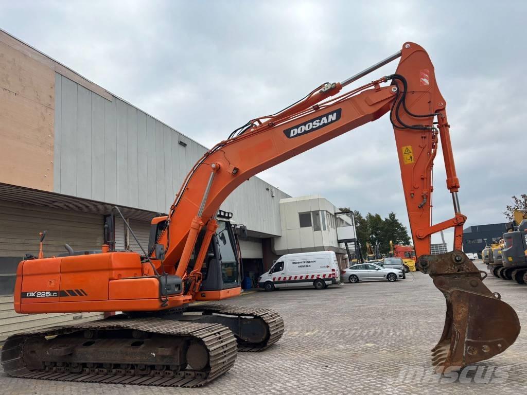 Doosan DX 225 LC Beltegraver