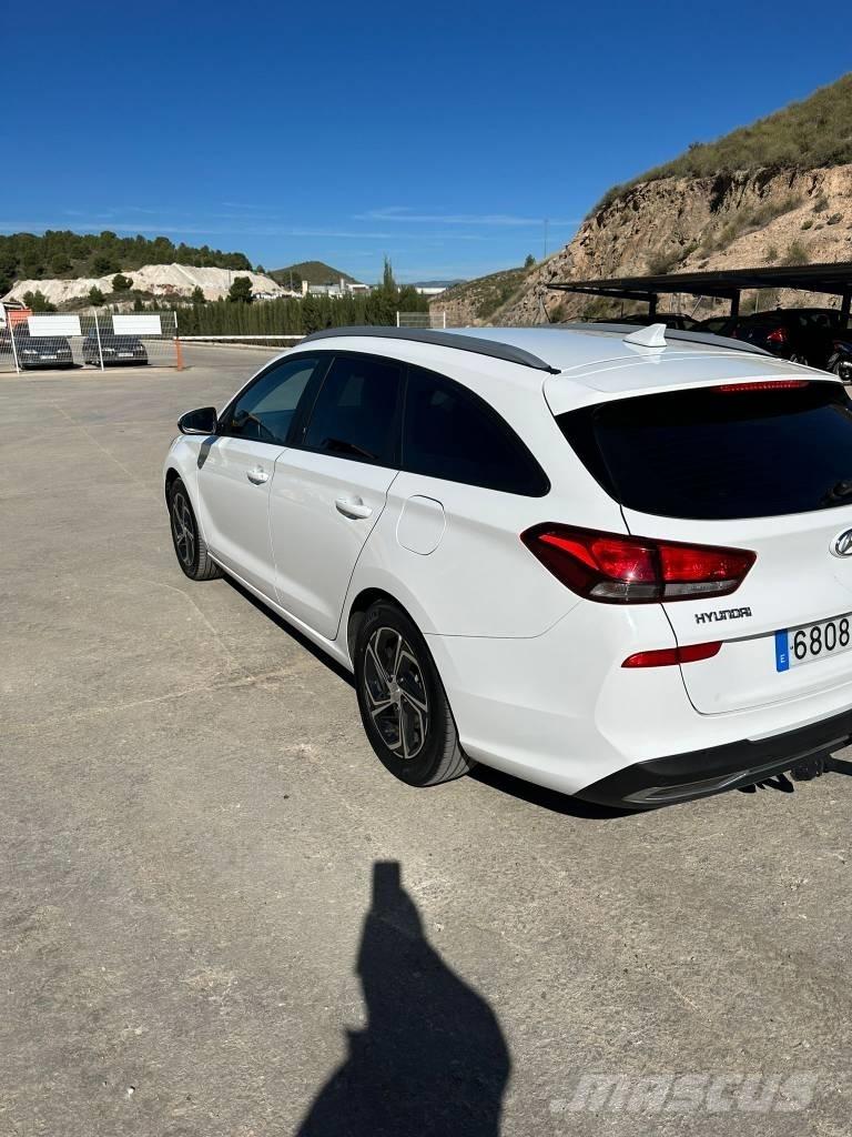 Hyundai I30 Personbiler
