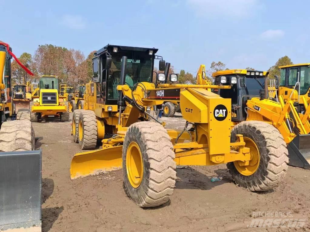 CAT 140 H Veihøvler