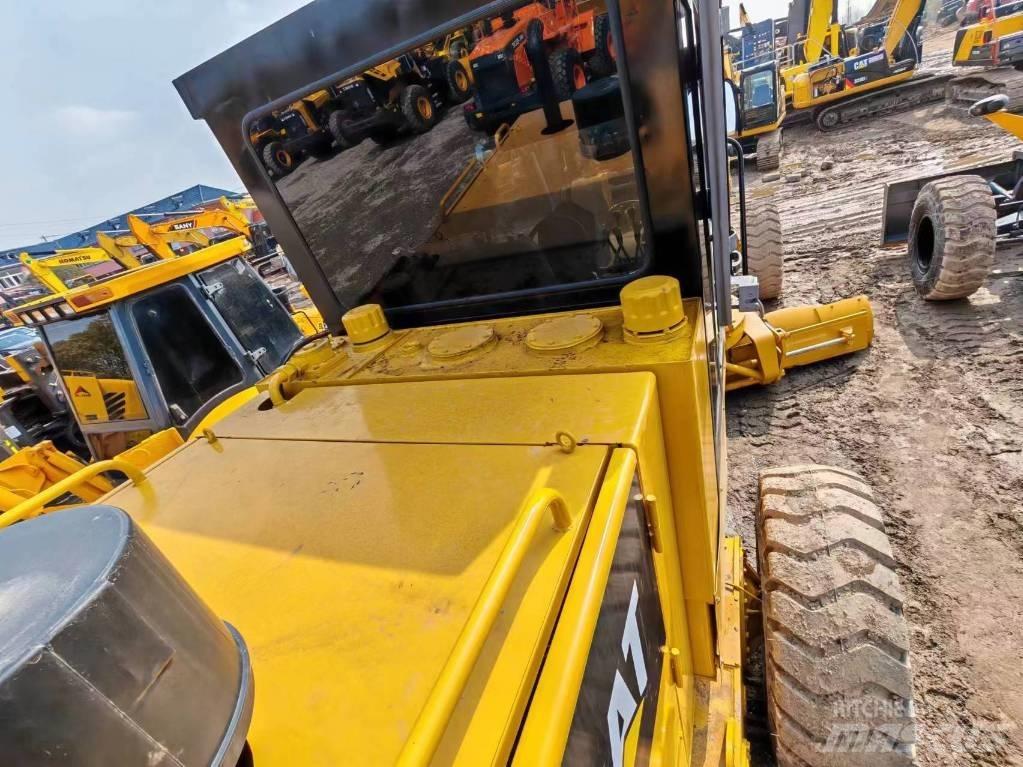 CAT 140 H Veihøvler