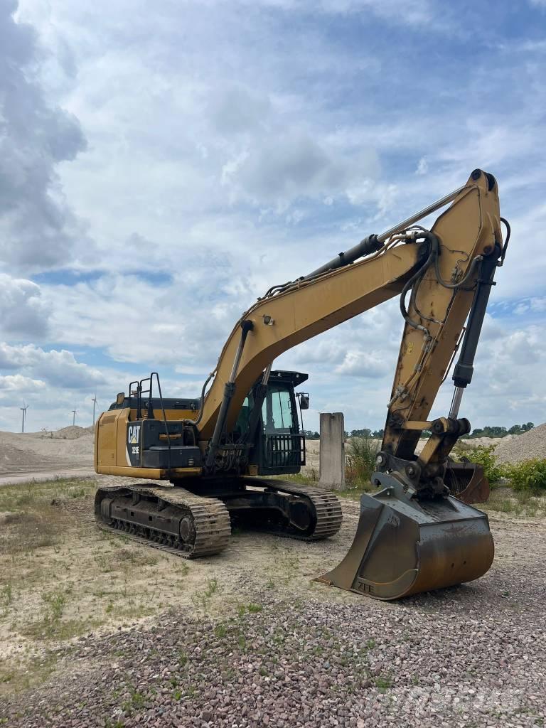 CAT 329 E LN Beltegraver