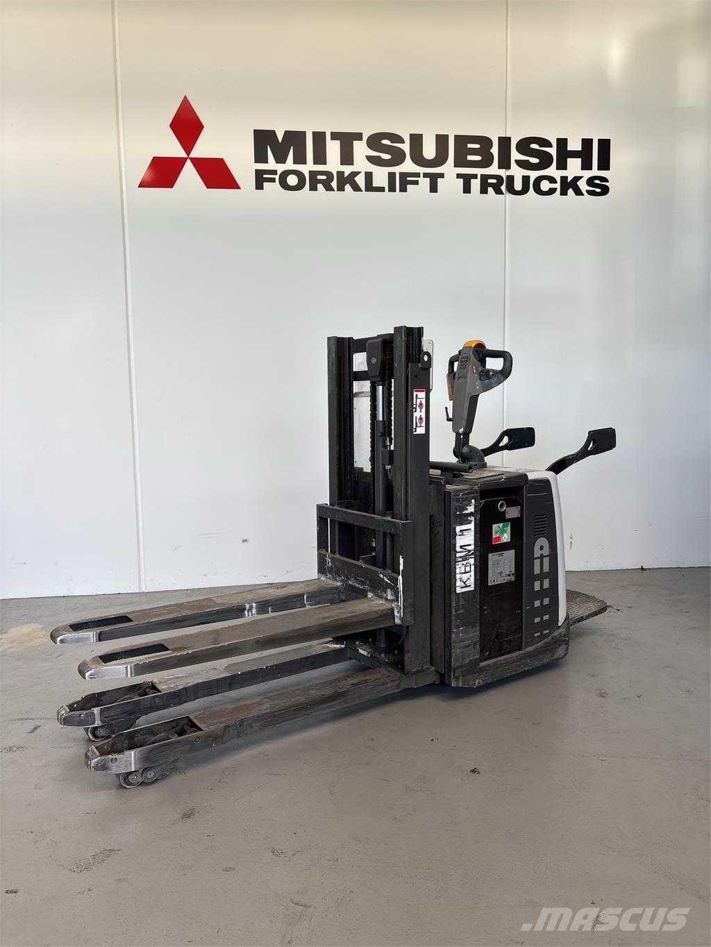 UniCarriers PDP200 Stablere