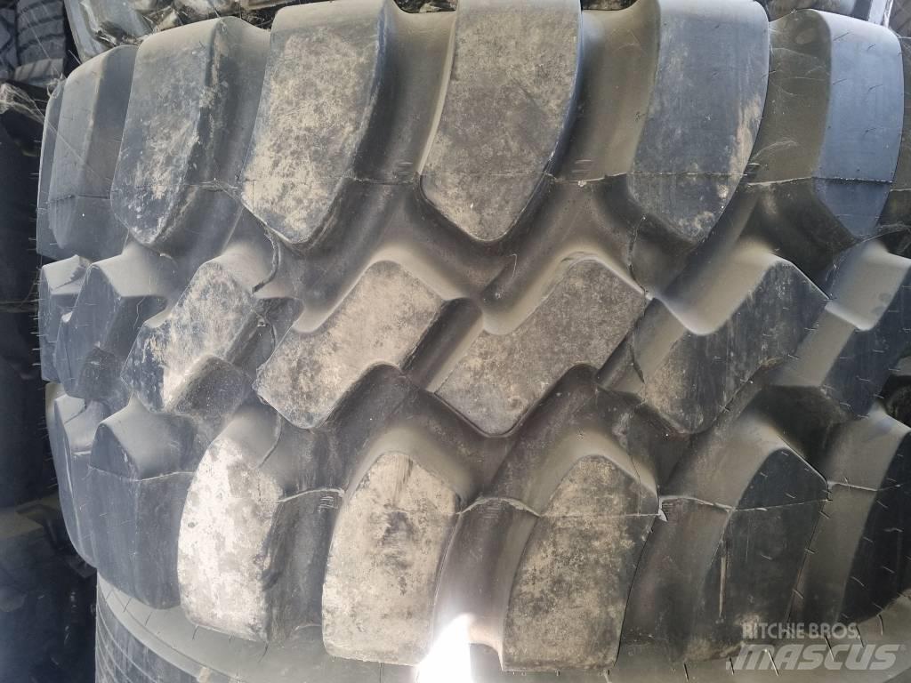 Goodyear GP-4D Dekk, hjul og felger