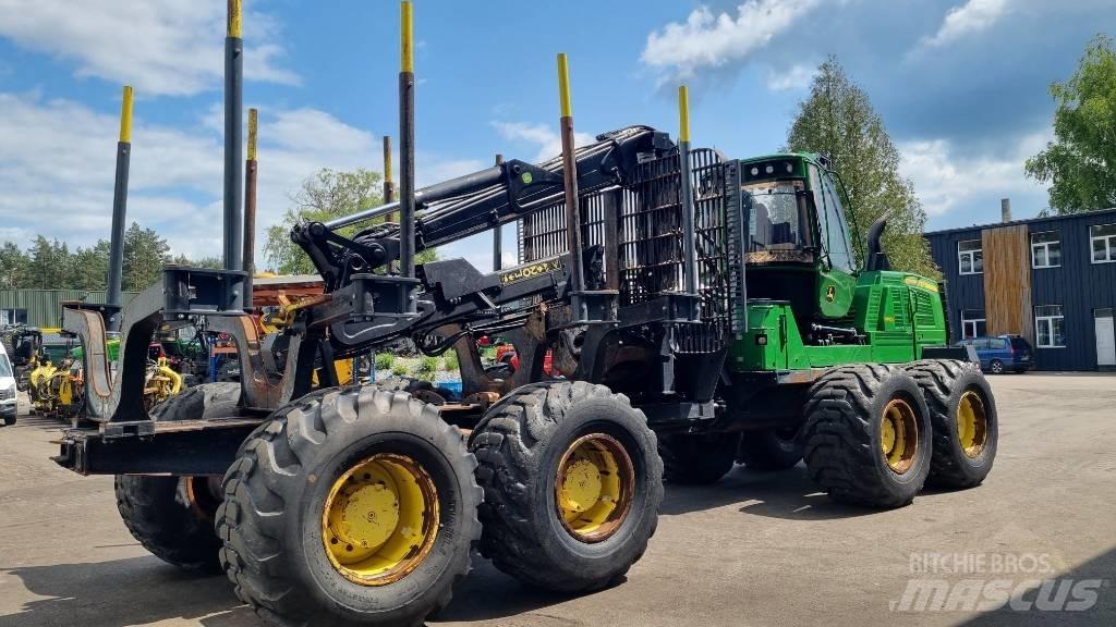 John Deere 1910 G Lassbærere