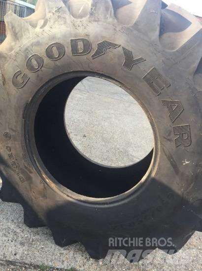 Goodyear 650/75R32 Dekk, hjul og felger