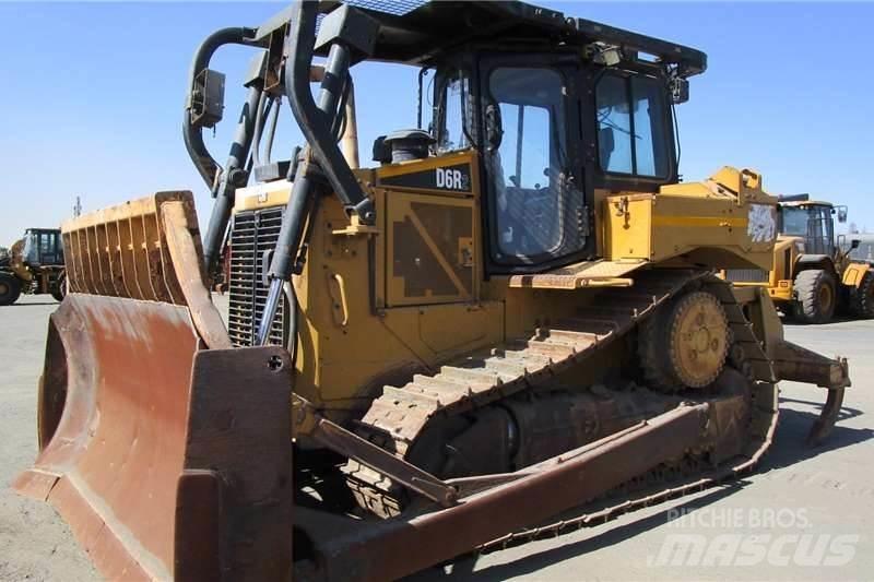 CAT D6R2 Dozere Beltegående