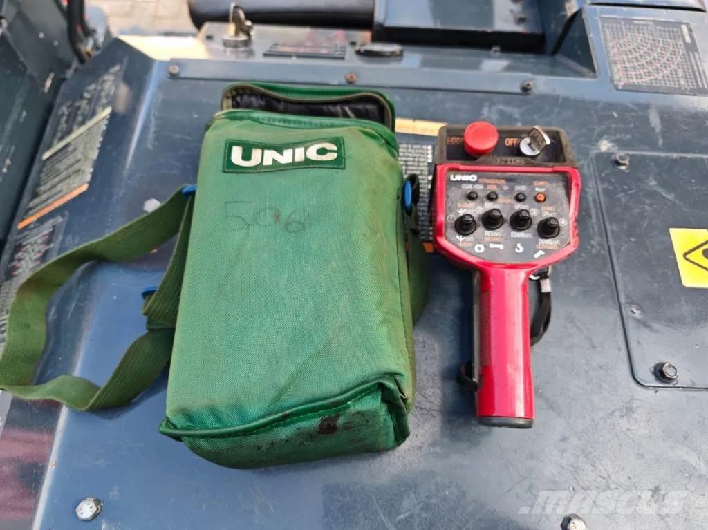 Unic URW 506 CDE Beltegående Kran