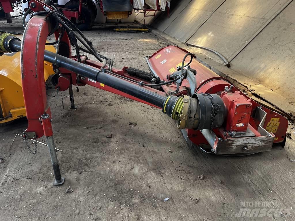 Kuhn TBES 262 Beitepussere og toppkuttere