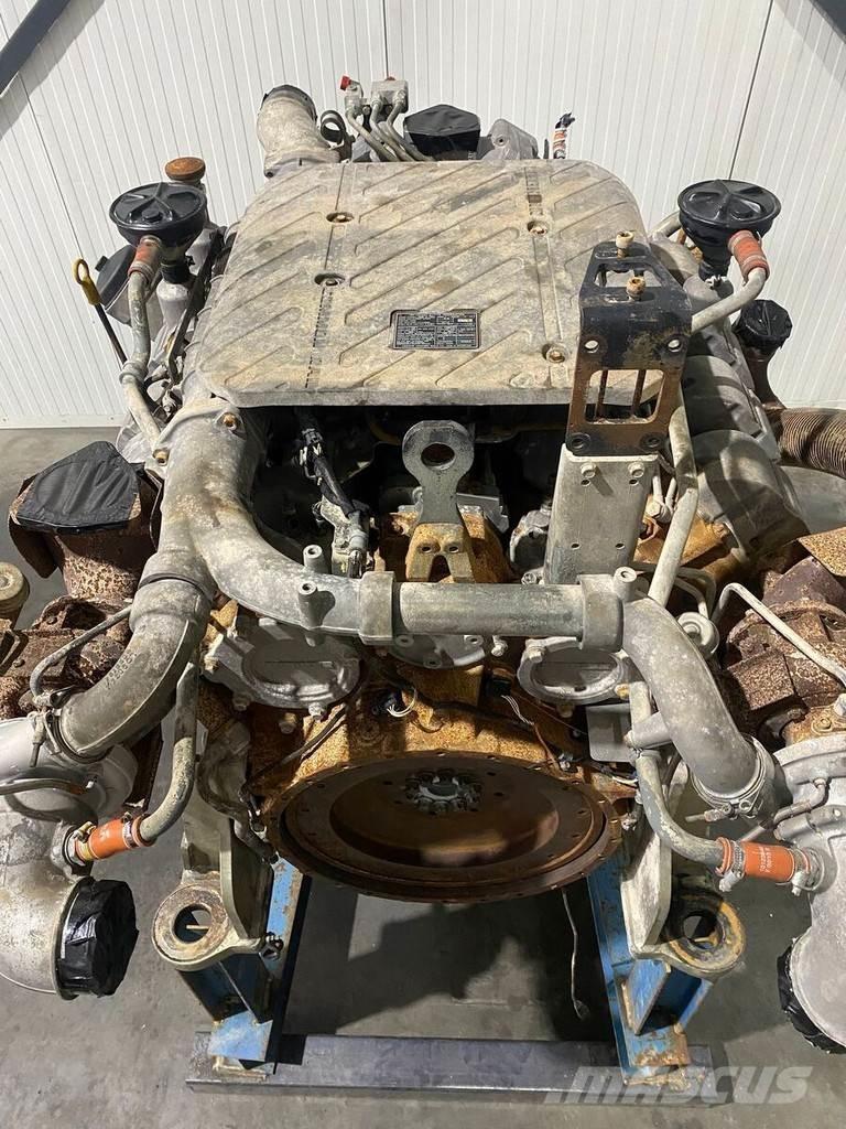 Liebherr D9508 A7 Motorer