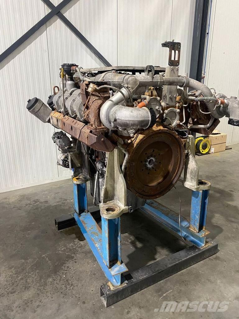 Liebherr D9508 A7 Motorer