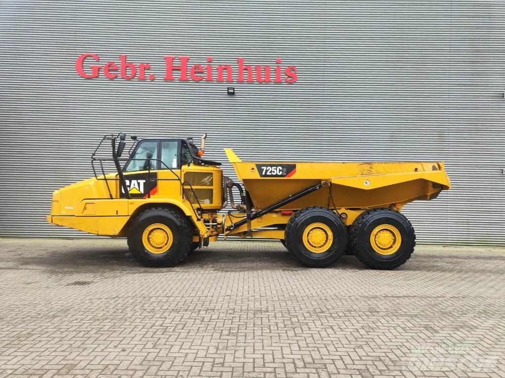 CAT 725 C2 6x6 Rammestyrte Dumpere