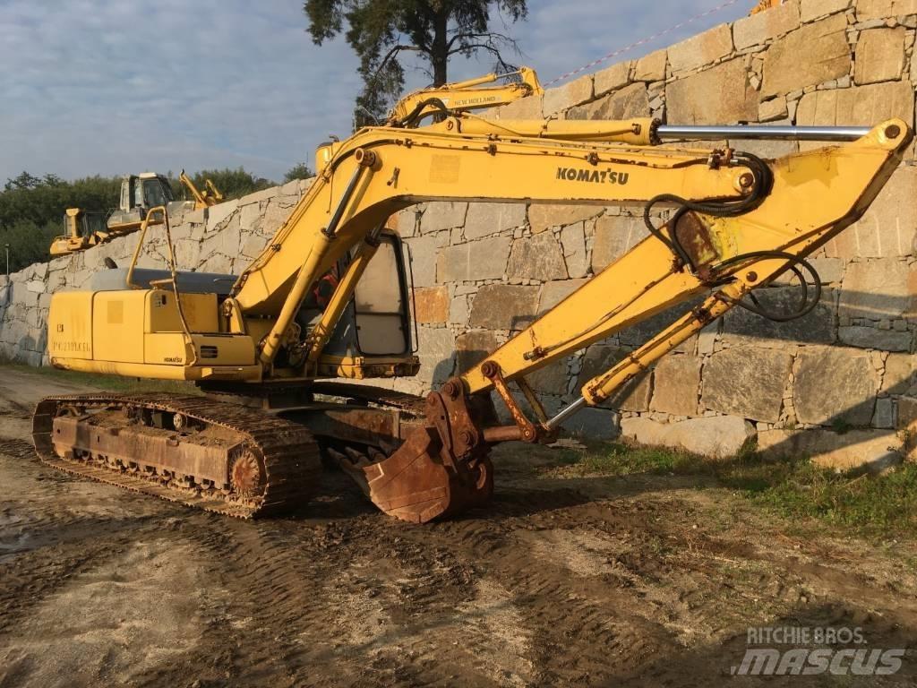 Komatsu PC210LC-6K Beltegraver