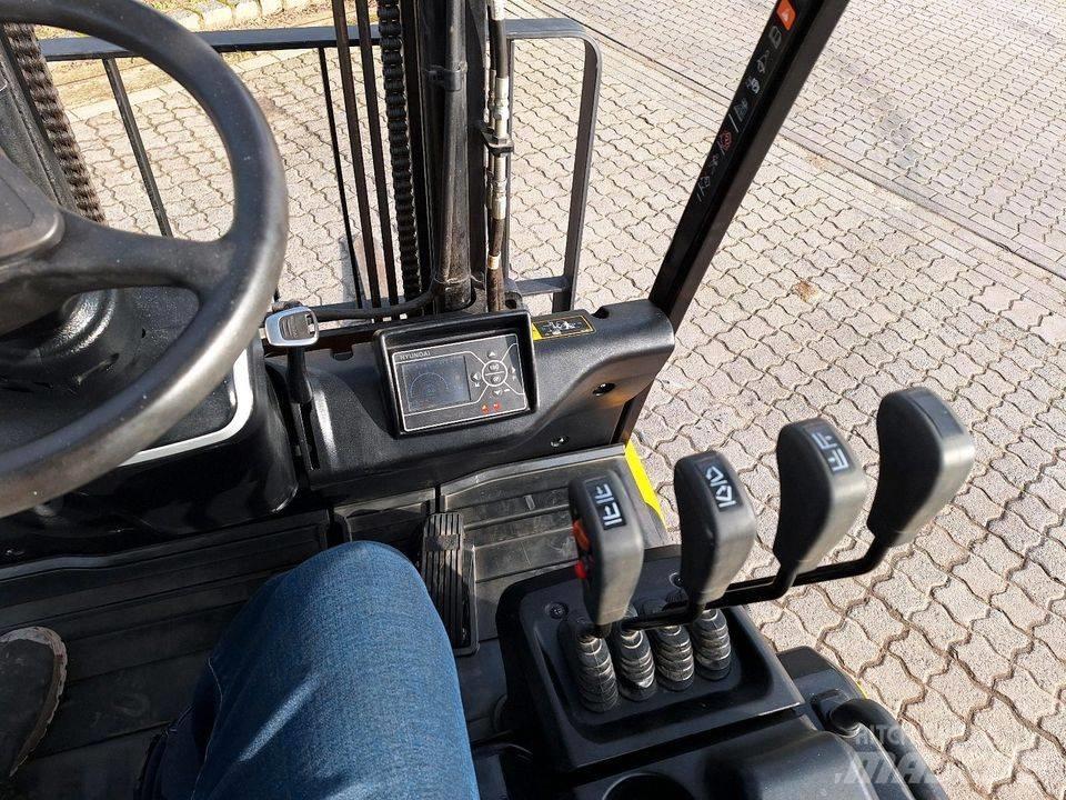 Hyundai 25 BH-9 Anlegg - Annet