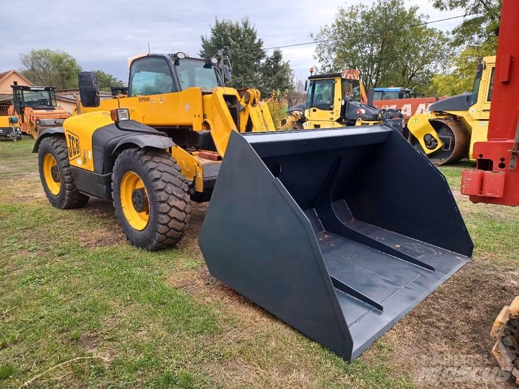 JCB 541-70 Teleskoplastere for Landbruk