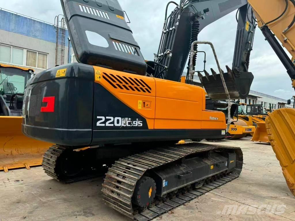 Hyundai R220LC-9S Midigravere 7 - 12t