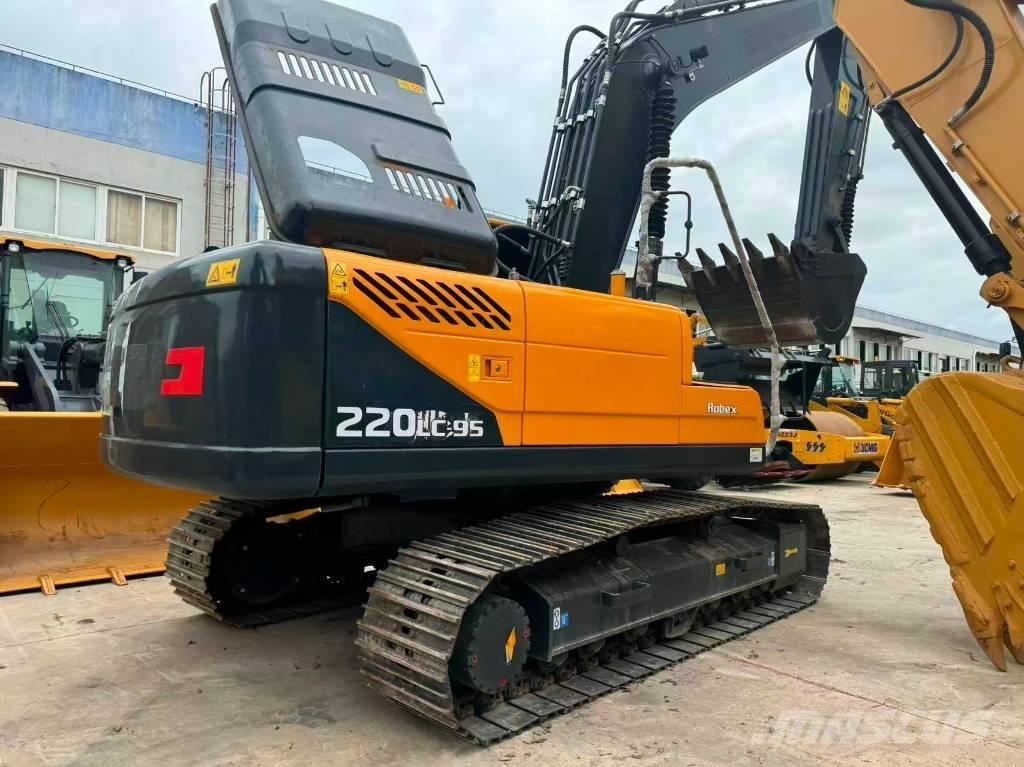 Hyundai R220LC-9S Midigravere 7 - 12t