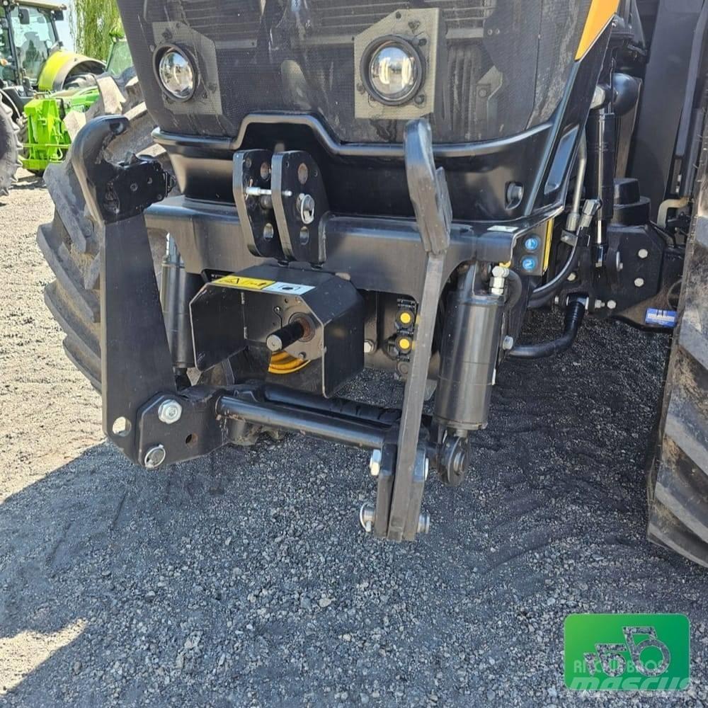 JCB FASTRAC 8330 Traktorer