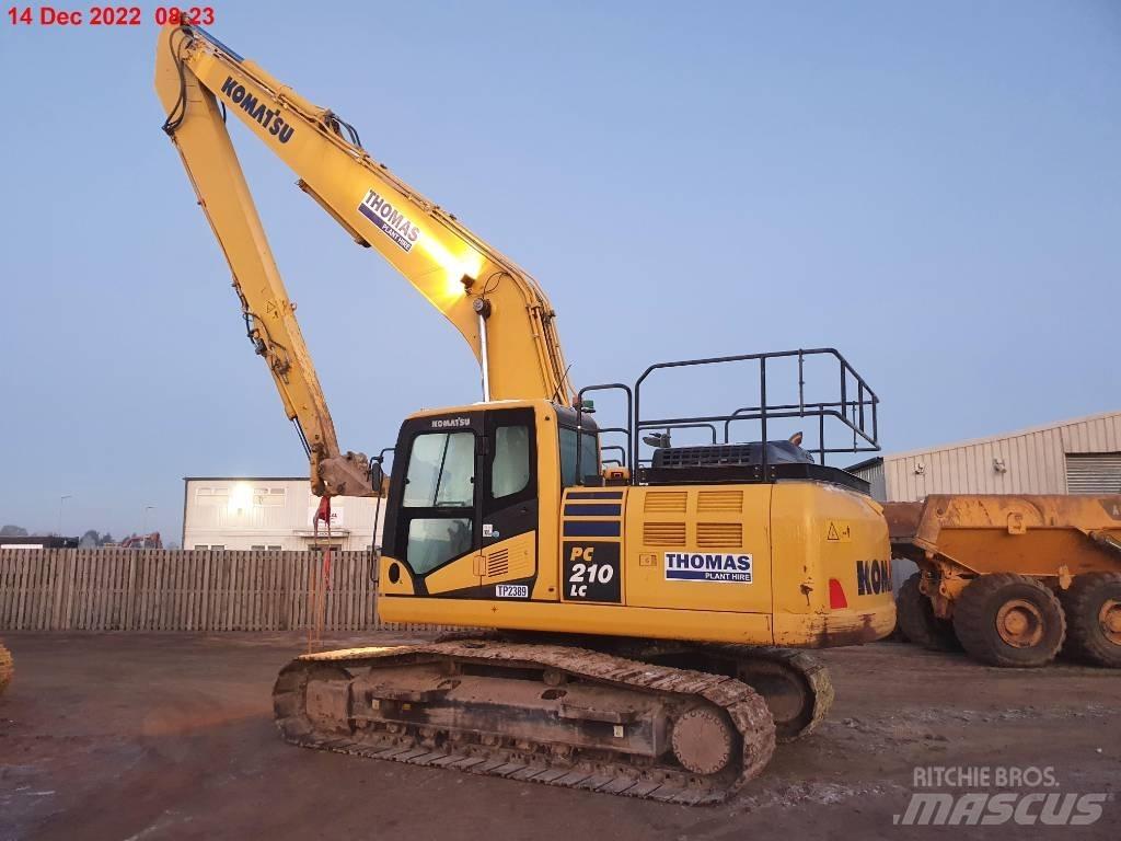 Komatsu PC210LC Gravemaskiner med lang bom