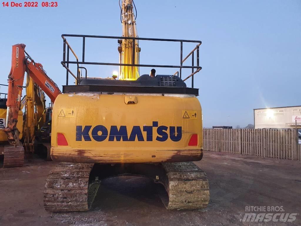 Komatsu PC210LC Gravemaskiner med lang bom