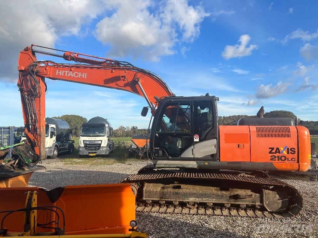 Hitachi ZX 210 Beltegraver